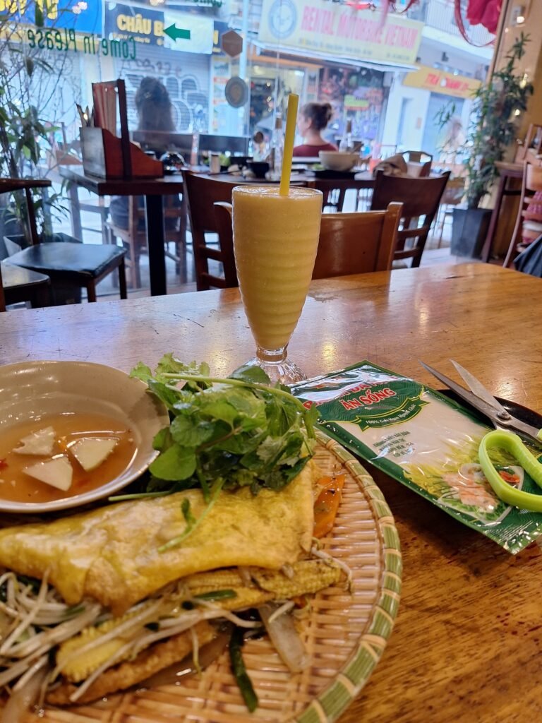 Bánh Xèo Chay in Hanoi